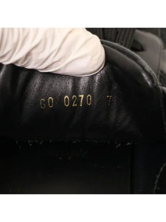 Louis Vuitton Run Away Sneaker - Picture 9 of 10